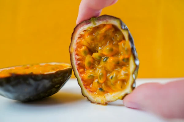 Mousse de Maracujá Cremosa em Poucos Minutos